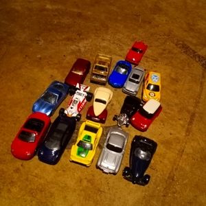Maisto cars Lot set.